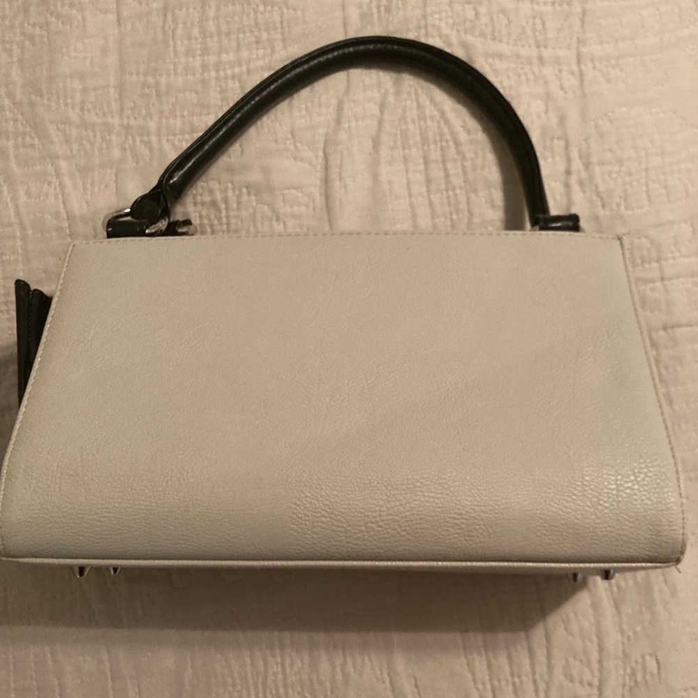 Miche Bag with Shells - Picture 4 of 13